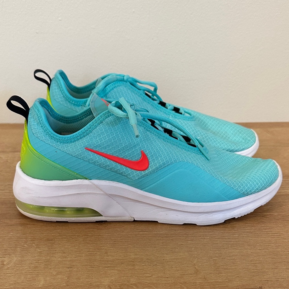 EUC Nike Air Max Motion 2 Aurora Green and Blue Sneakers